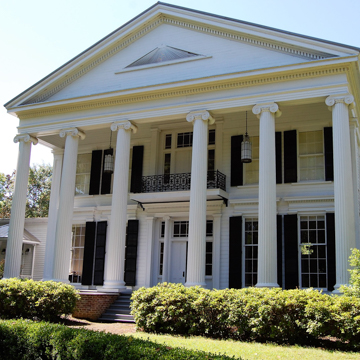 Magnolia Hall