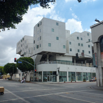 Star Apartments