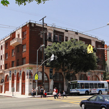 Dunbar Hotel 