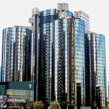 Westin Bonaventure Hotel and Suites
