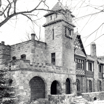 Richthofen Castle