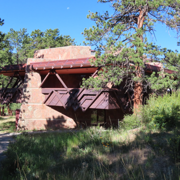 Headquarters and Visitors' Center