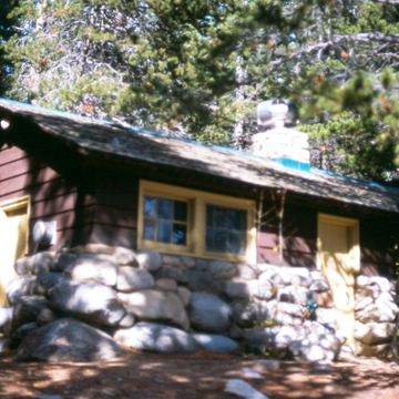 Bear Lake Comfort Station