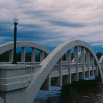 Rainbow Arch Bridge