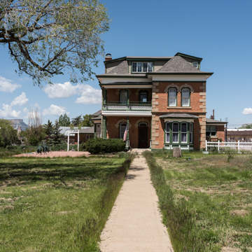 Bauer Mansion