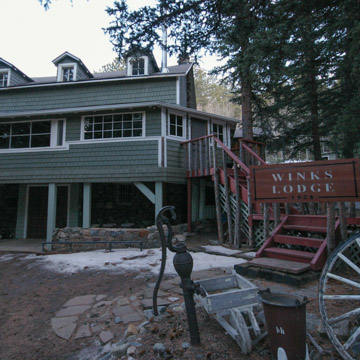 Winks Lodge