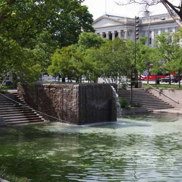 The fountain on the Sunken Pool