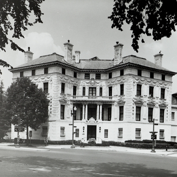 The Washington Club (R. W. Patterson House)