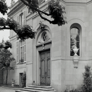 Meridian House International (Irwin B. Laughlin House)