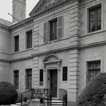 Embassy of Oman (Devore Chase)