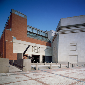 United States Holocaust Memorial Museum