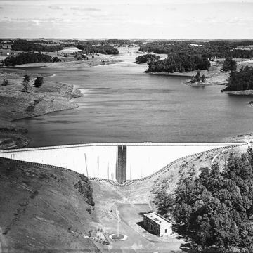 Hoopes Reservoir Dam (old Mill Stream Dam)