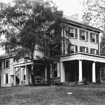 Cooch House