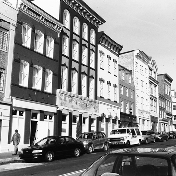 Ships Tavern Mews