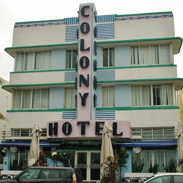 Colony Hotel