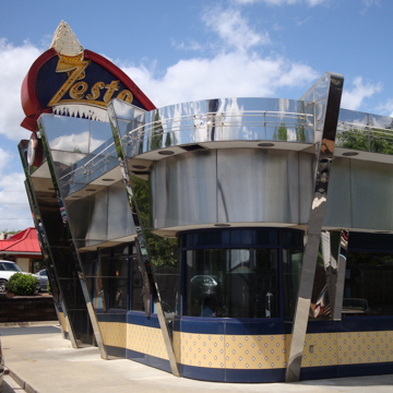 Zesto Drive-In Restaurant