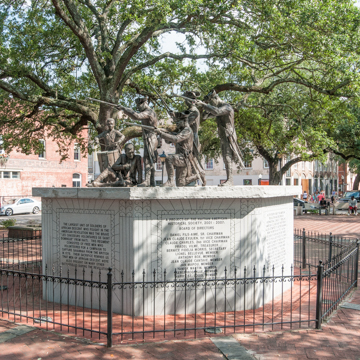 Franklin Square and St. Julian Street Pedestrian Mall/City Market