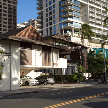 Breakers Hotel