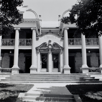 Crowell Apartments