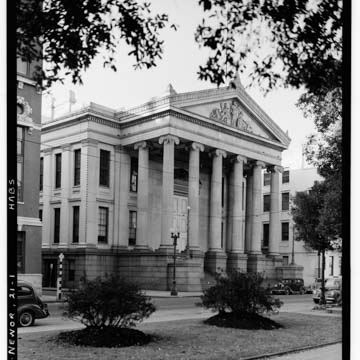 Gallier Hall (Old City Hall)