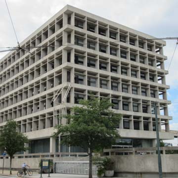 K&B Plaza (John Hancock Mutual Life Insurance Building)