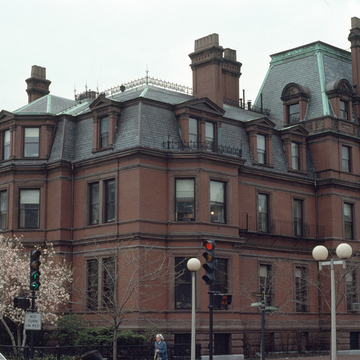 Ames-Webster House and Hollis Hunnewell House