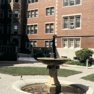 Richmond Court (NR/NRD)