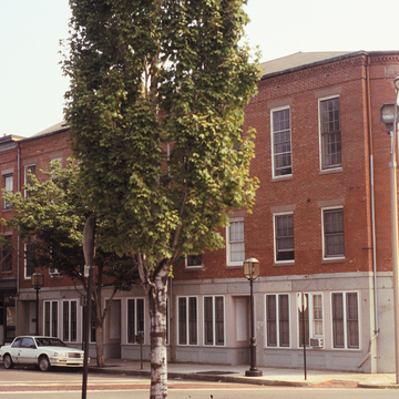 Chelsea Square Historic District