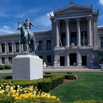 Huntington Avenue entrance