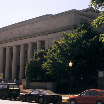 Walker Memorial (Bldg. 50)