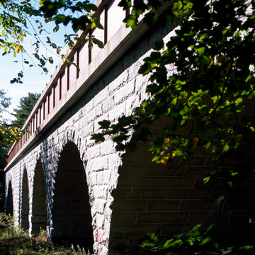 Echo Bridge