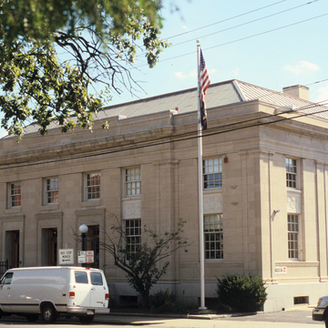 Quincy Main Post Office