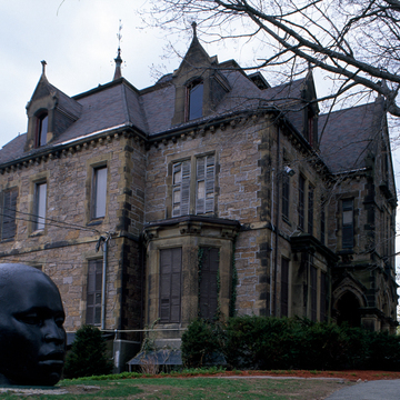 The National Center for Afro-American Artists, Abbotsford (Oak Bend)