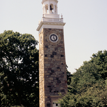 Wellesley Hills Square