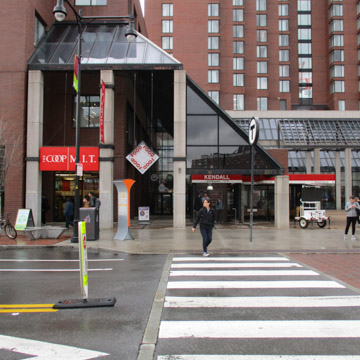 Kendall/MIT Station