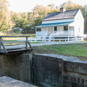 Lock 29 and Lockhouse 29