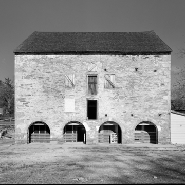 Woodlawn Manor Barn