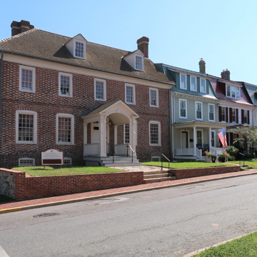 CUSTOM HOUSE