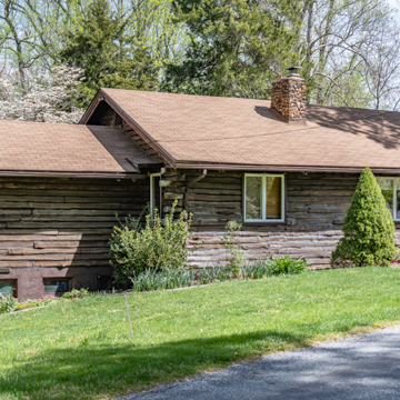 SCIENTISTS’ CLIFFS AND THE JOSEPH P. FLIPPO COMMUNITY HOUSE