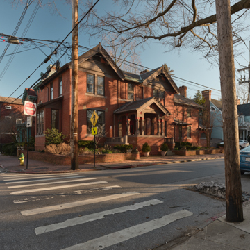 COMMODORE WADDELL HOUSE