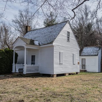 SOUTH RIVER CLUB