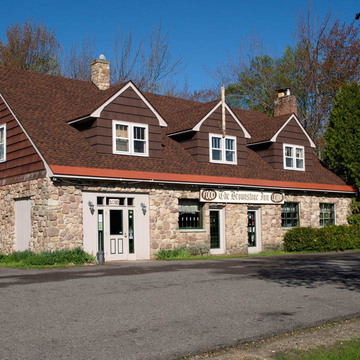 Brownstone Inn