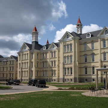 Grand Traverse Commons (Traverse City Regional Psychiatric Hospital)