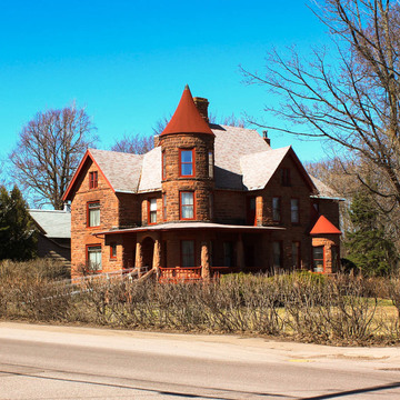 Paul P. and Anna L. Roehm House