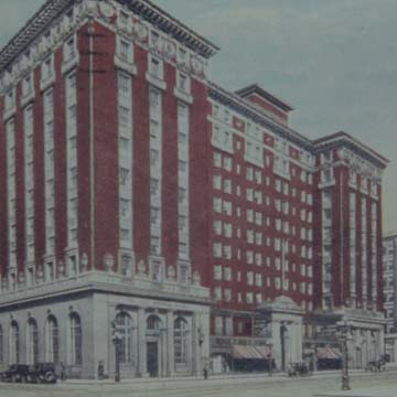 Amway Grand Plaza Hotel (Pantlind Hotel)