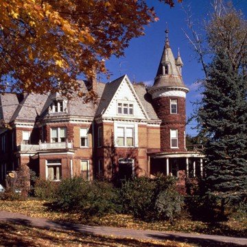 Henderson Castle (Frank and Mary Henderson House)