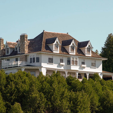 Governor's Summer House (Lawrence Andrew and Mabel Young Summer House)