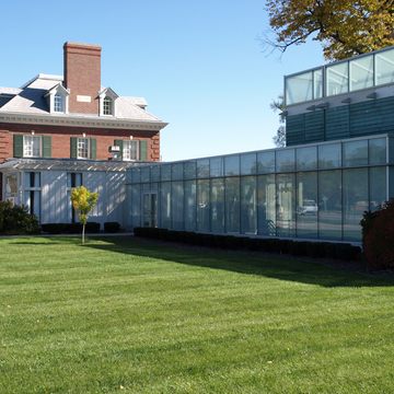 Saginaw Art Museum (Clark L. and Lizzie Merrill Ring House)