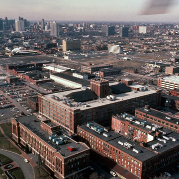 Stroh River Place (Parke-Davis Pharmaceutical Company)