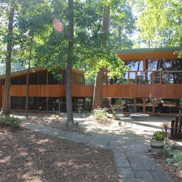 Fadum House